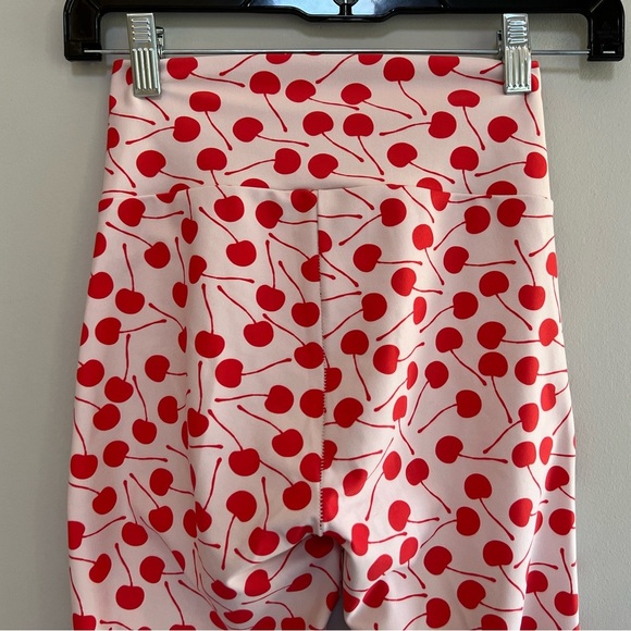 Beach Riot Sport Cherry Dotty Legging Tights White with Red Cherries, size S - Picture 5 of 9